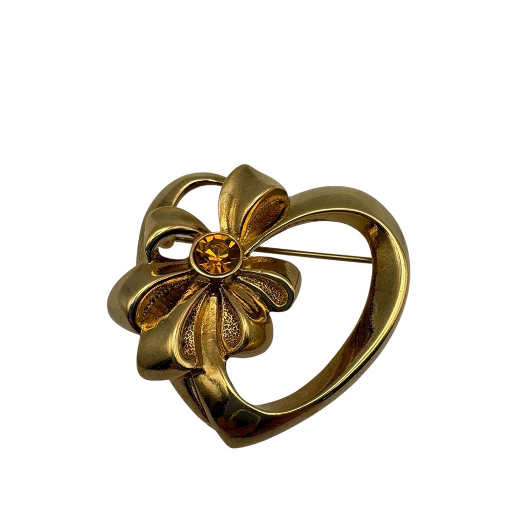 Avon Gold Heart Brooch with Flower Accent gemstone vintage